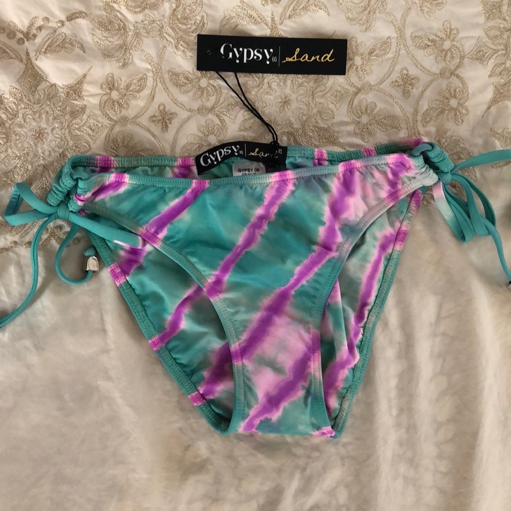 Bathing suit bottoms